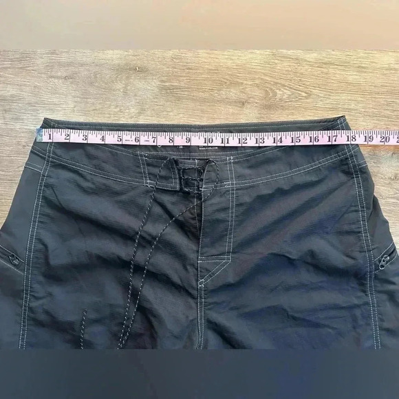 Kuhl Men's  Mutiny Board Short Black Size 36 - Picture 9 of 11